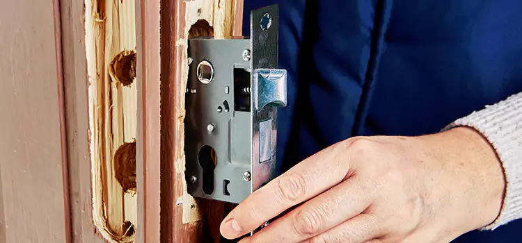 Garage Door Lock Replacement Mayfield Heights